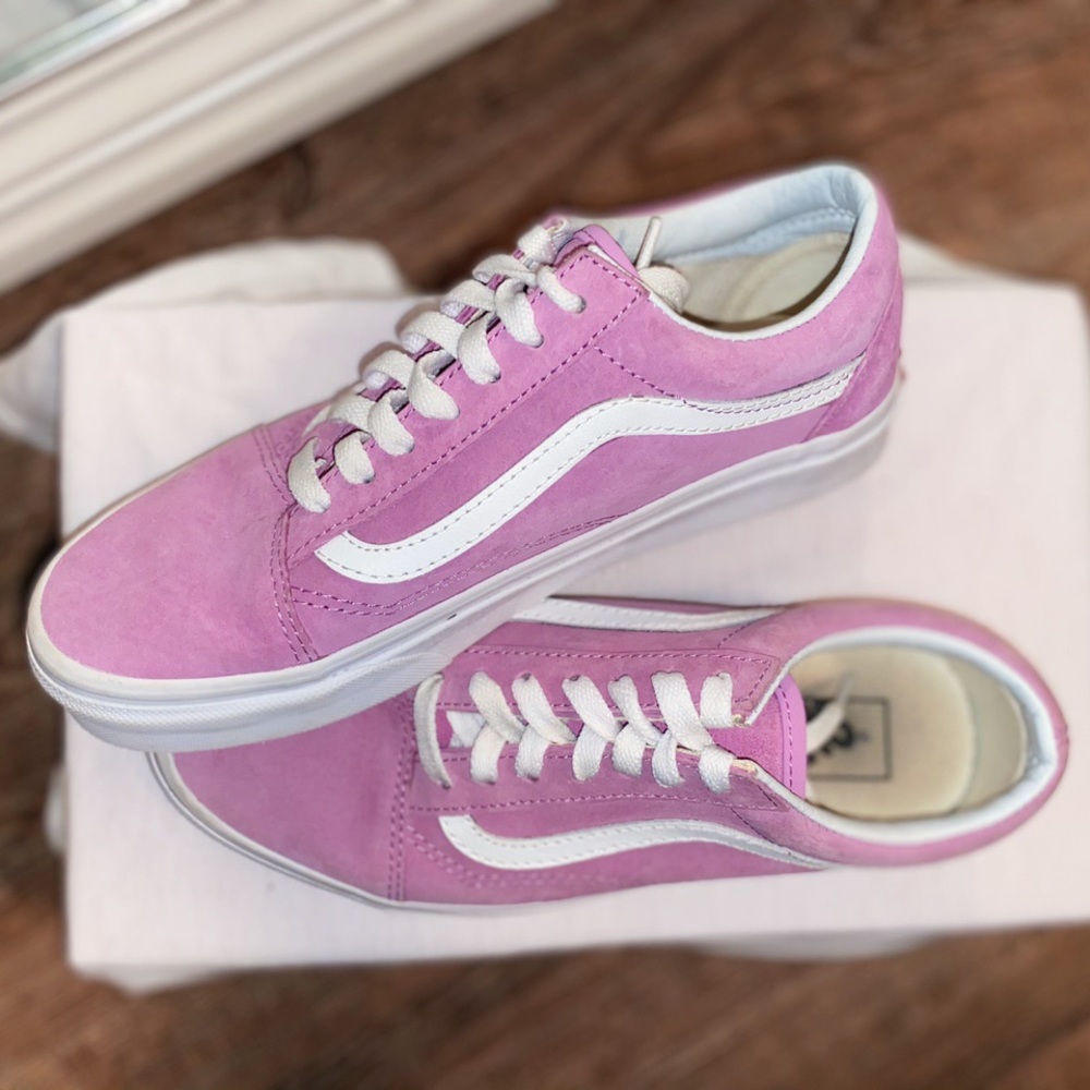 Pink Old Skool Vans! 💓